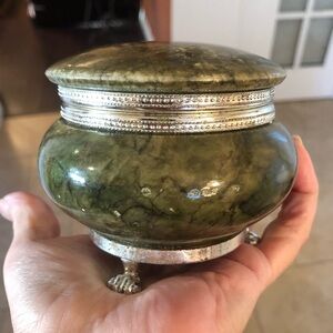 Vintage Italian Genuine Hand Carved Round Alabaster Trinket Box